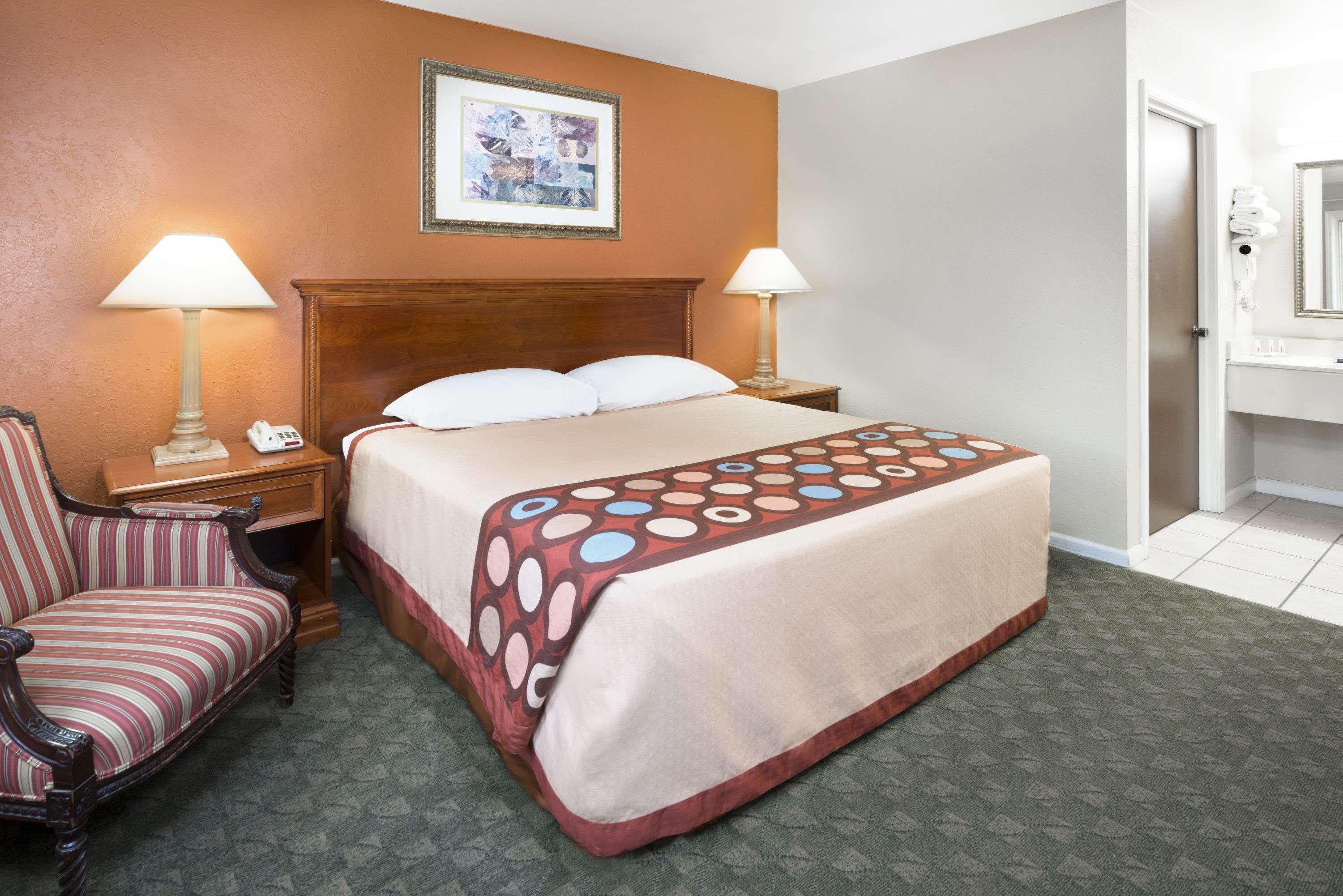 Super 8 By Wyndham Taylorville Il Ngoại thất bức ảnh